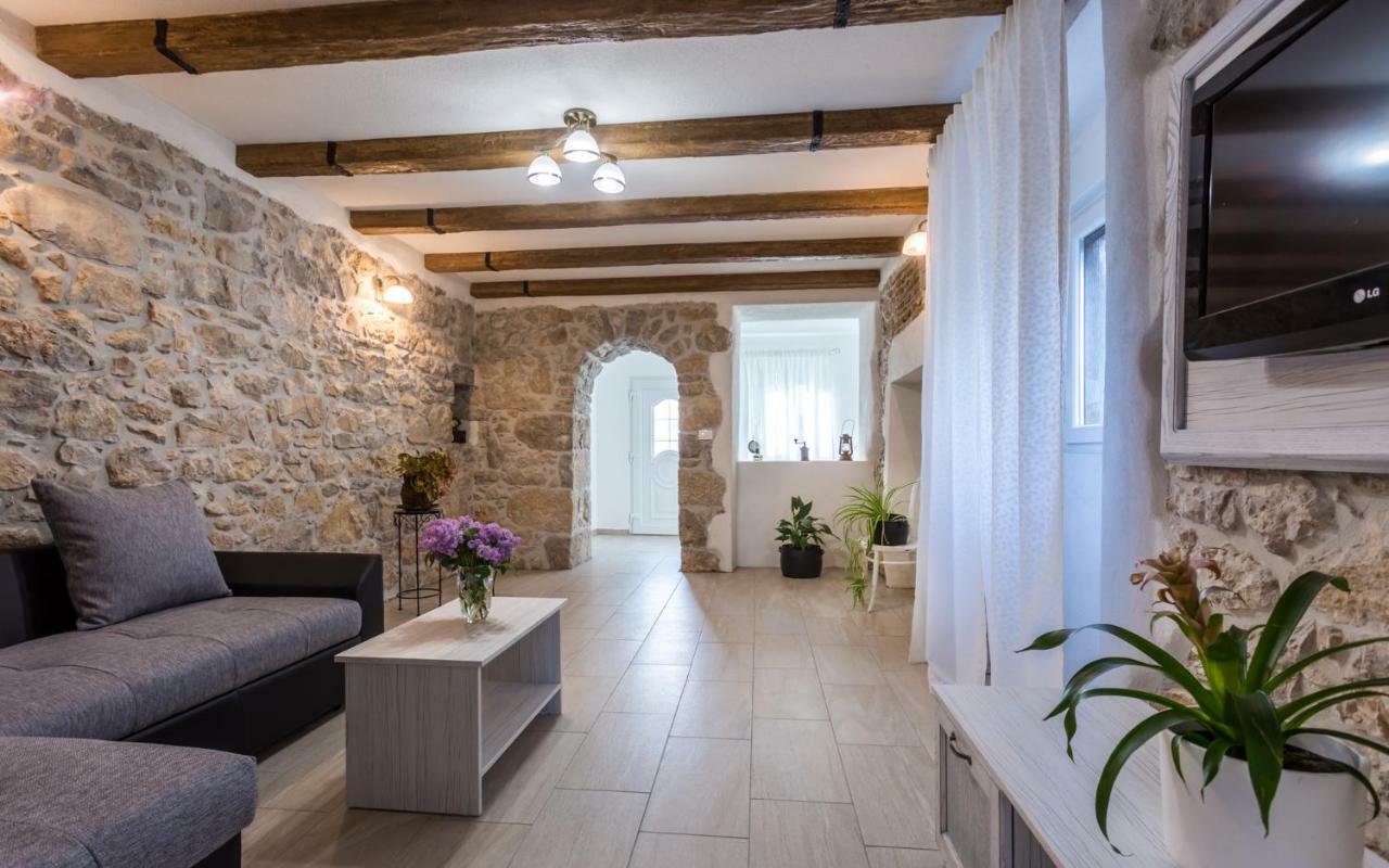 Villa Mulberry Milohnici Εξωτερικό φωτογραφία