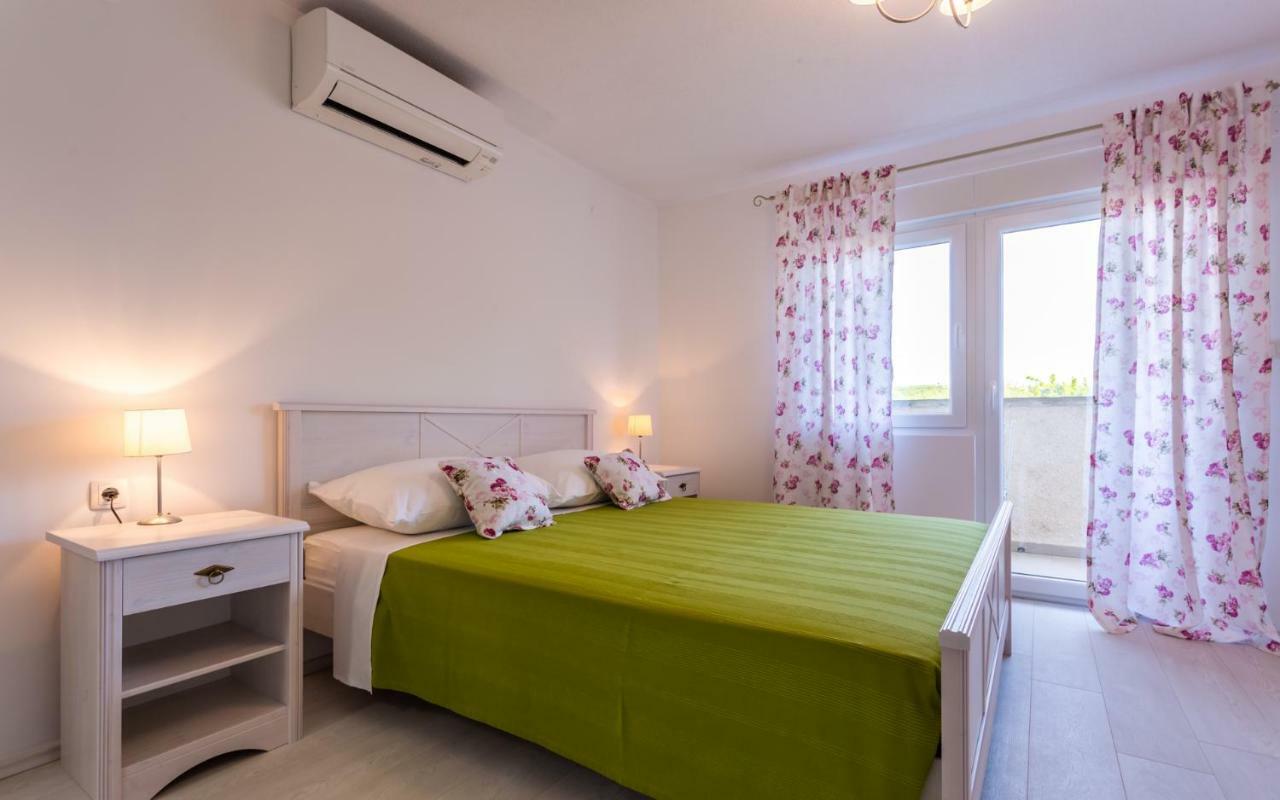 Villa Mulberry Milohnici Εξωτερικό φωτογραφία