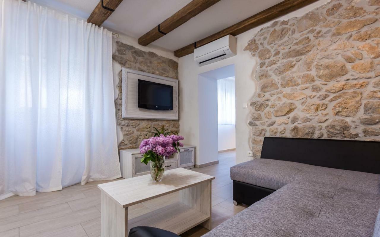 Villa Mulberry Milohnici Εξωτερικό φωτογραφία